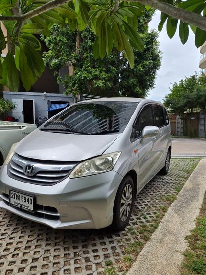 Honda Freed 2013 1.5 E Utility-car เบนซิน เกียร์อัตโนมัติ บรอนซ์เงิน รูปที่ 4