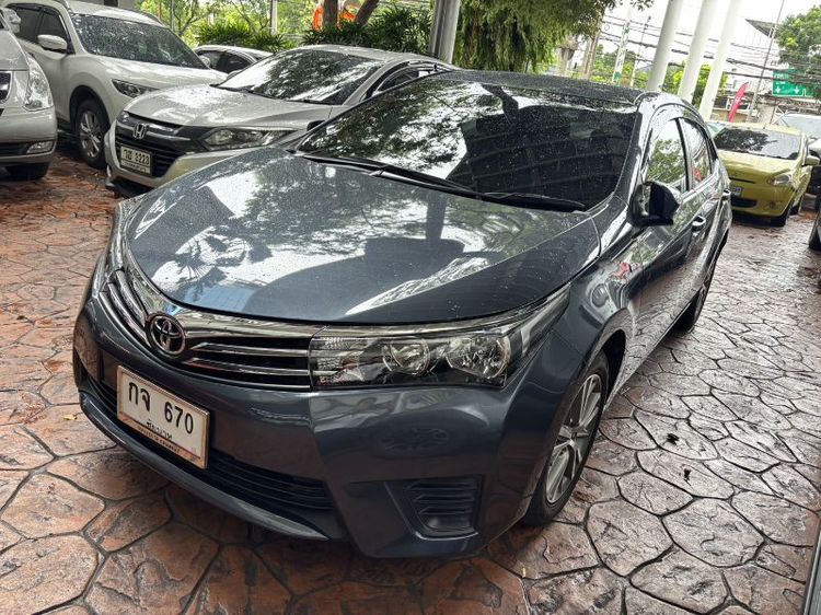 Toyota Altis 2015 1.8 E Sedan เบนซิน ไม่ติดแก๊ส เกียร์อัตโนมัติ เทา รูปที่ 3