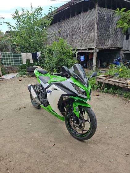 ขายมอเตอร์ไซค์ kawasaki ninja300