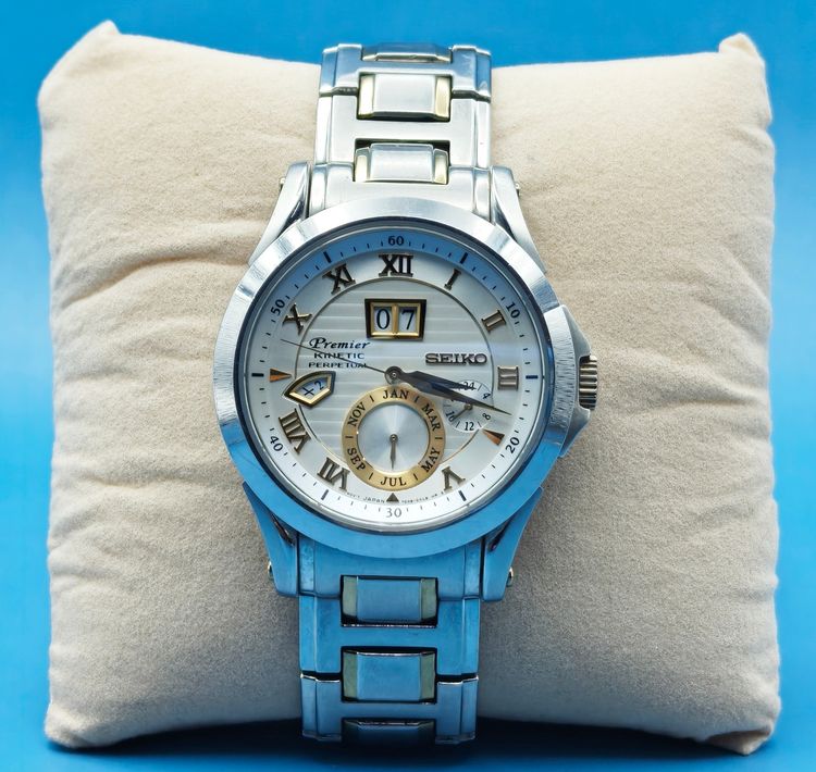 เงิน นาฬิกาข้อมือ SEIKO Premier Kinetic 