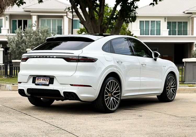 Porsche Cayenne 2020 3.0 E-Hybrid Coupé 4WD Utility-car ปลั๊กอินไฮบริด (PHEV) ไม่ติดแก๊ส เกียร์อัตโนมัติ ขาว รูปที่ 4