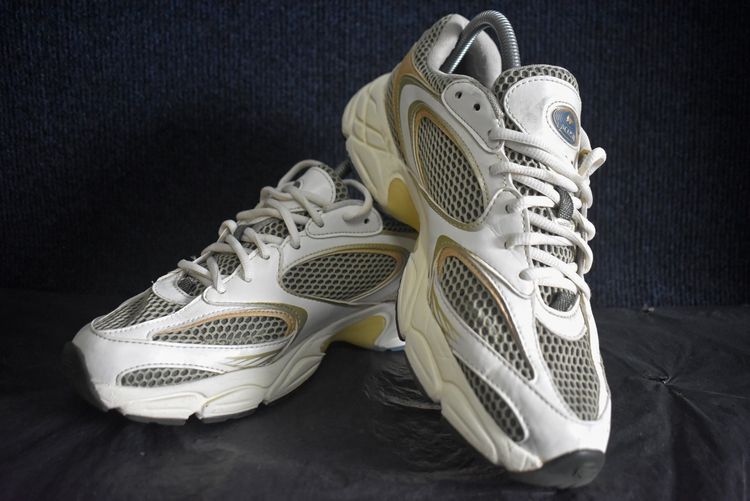 ส่งฟรี รองเท้า Lacoste Storm 96 2K (2024) มือสอง ของแท้ Size 42 ความยาว 26.5 ซม.