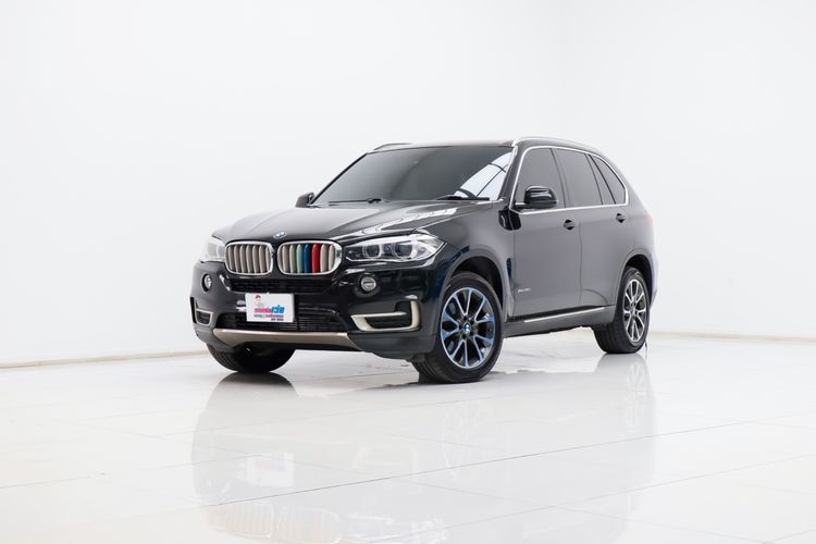 รถ BMW X5 2.0 sDrive25d Pure Experience สี ดำ