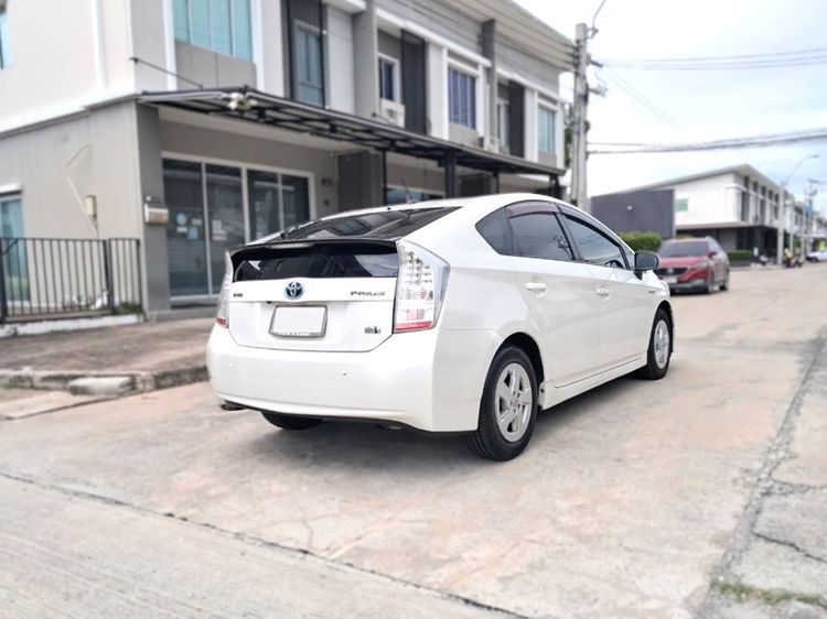 Toyota Prius 2011 1.8 Top Sedan ไฮบริด เกียร์อัตโนมัติ ขาว รูปที่ 2
