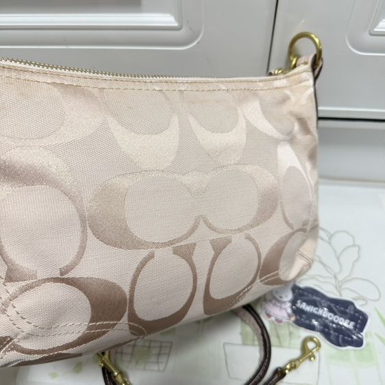coach รูปที่ 5