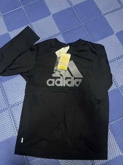 ยี่ห้อ Adidas เสื้อแขนยาวใหม่กิ๊กขายถูก ราคา 3000 กว่าขาย 900