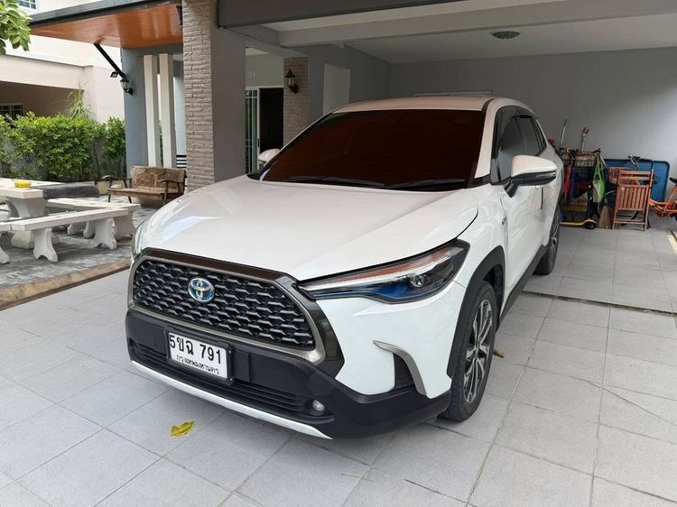 Toyota Corolla Cross 2020 1.8 Hybrid Premium Utility-car ปลั๊กอินไฮบริด (PHEV) ไม่ติดแก๊ส เกียร์อัตโนมัติ ขาว