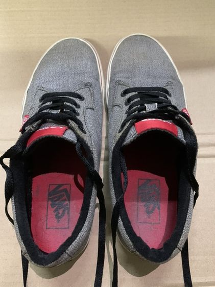 VANS รองเท้าผ้าใบสีเทา พื้นขาวขอบแดง ของแท้
