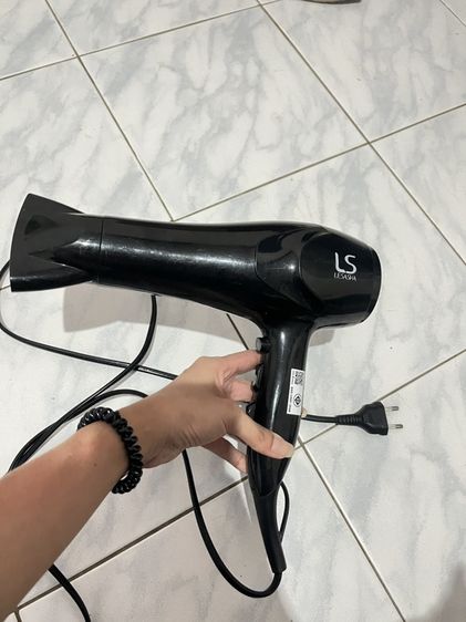 ของใช้ส่วนตัว ไดร์เป่าผม