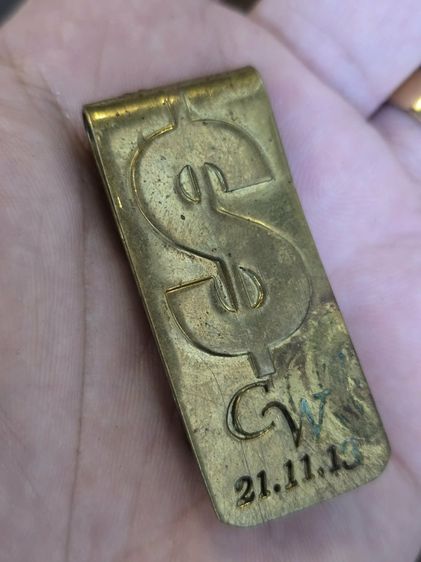 ที่หนีบเงิน (Money Clip) ทำจากทองเหลือง ออกแบบเป็นรูปสัญลักษณ์เงินดอลลาร์ รูปที่ 6