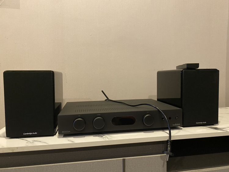 Amplifier ยี่ห้อ Audiolab