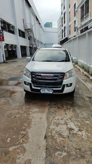 Isuzu D-MAX 2012 2.5 S Pickup ดีเซล ไม่ติดแก๊ส เกียร์ธรรมดา ขาว รูปที่ 2