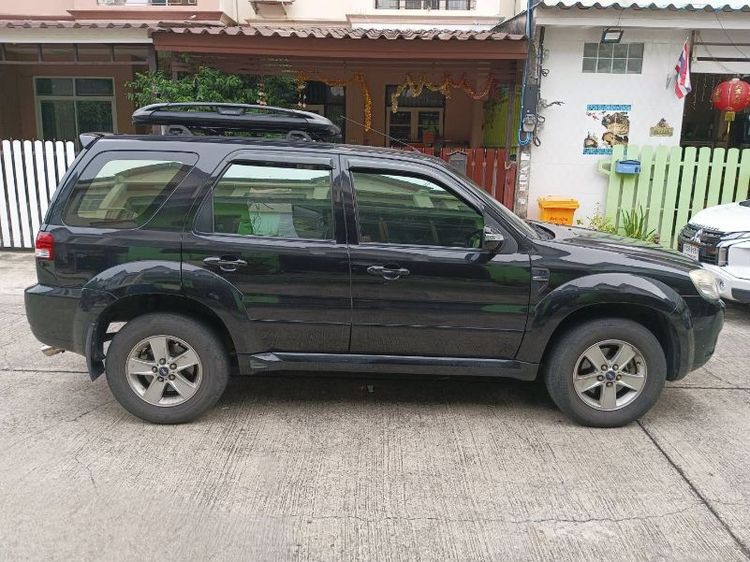 Ford Escape 2014 2.3 XLT Utility-car เบนซิน LPG เกียร์อัตโนมัติ ดำ รูปที่ 3
