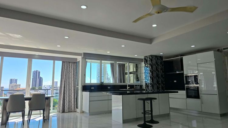 ตกแต่งครบ 2010 ทรอปิคานา คอนโด  Tropicana Condo รูปที่ 2