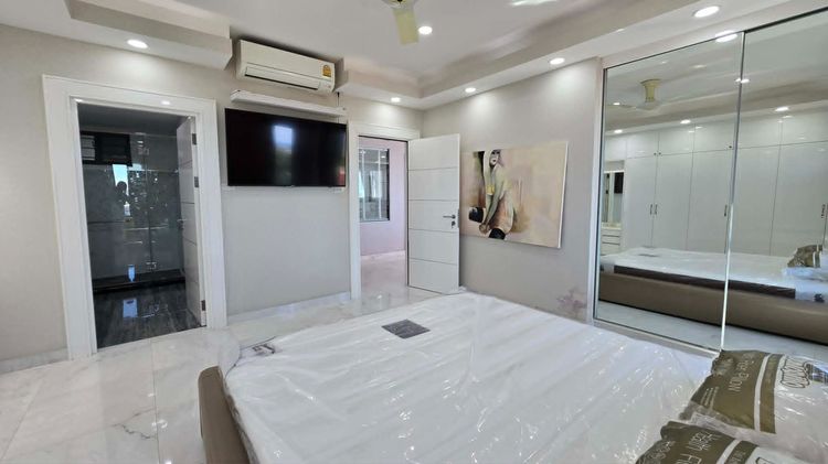 ไม่อนุญาต ตกแต่งครบ 2010 ทรอปิคานา คอนโด  Tropicana Condo รูปที่ 3