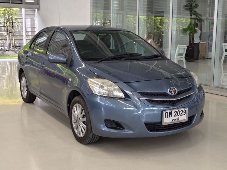 รถ Toyota Vios 1.5 J สี เทา