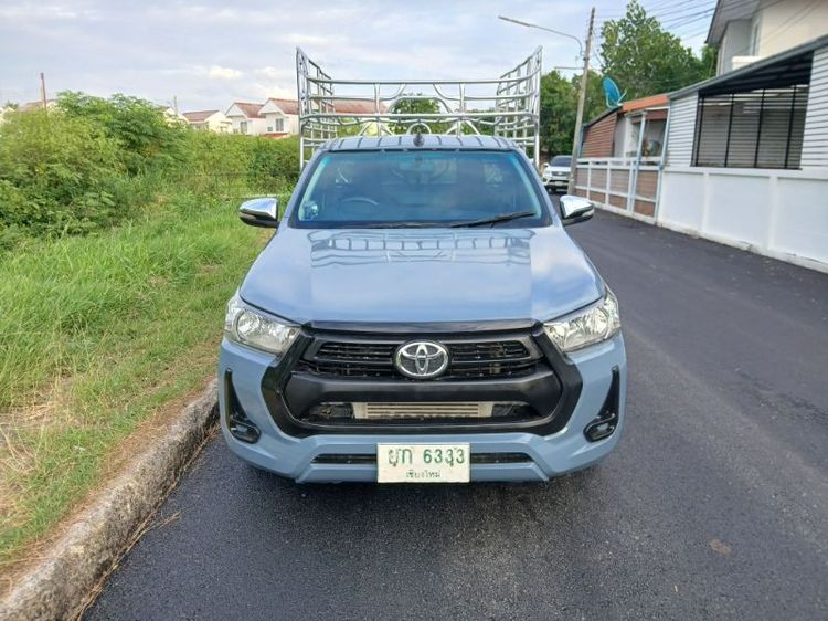 Toyota Hilux Revo 2017 2.8 J Plus Pickup ดีเซล ไม่ติดแก๊ส เกียร์ธรรมดา เทา รูปที่ 2