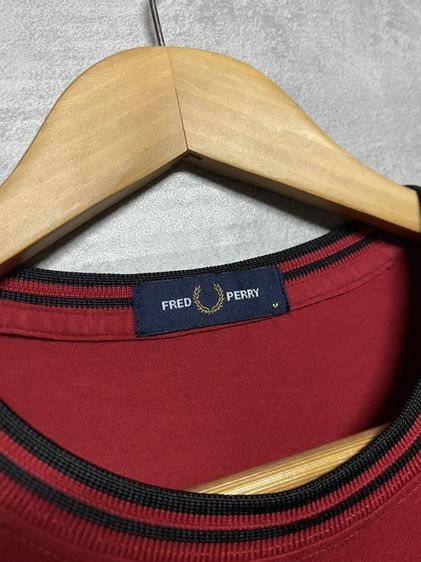 เสื้อยืด Fred Perry รูปที่ 4