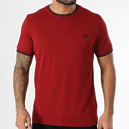 เสื้อยืด Fred Perry