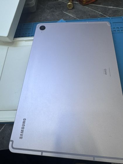 Samsung s9 FE ram6 rom128g celllur ครบกล่องไม่ล็อครายเดือน นัดรับ กทม ราคา8900 บาท จอไม่เบริน์ ไม่มีรอย