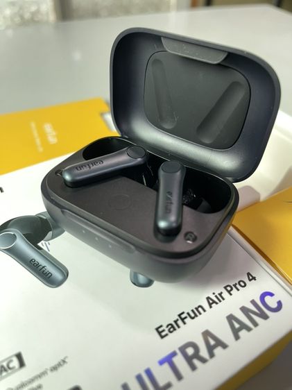 อื่นๆ หูฟัง Earfun Air Pro4