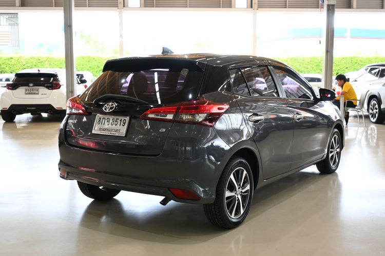 Toyota Yaris ATIV 2018 1.2 G Sedan เบนซิน ไม่ติดแก๊ส เกียร์อัตโนมัติ เทา รูปที่ 4