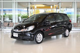 HONDA MOBILIO 1.5V AT ปี2015 รถบ้านผ่อนสบาย4,xxx