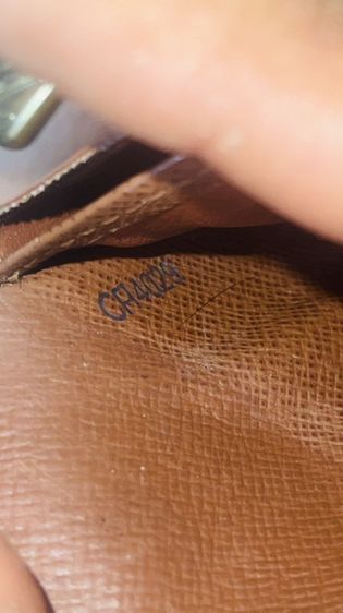 กระเป๋าสตางค์ LOUIS VUITTON Sarah Monogram Brown รูปที่ 6