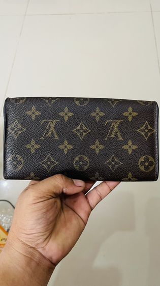 กระเป๋าสตางค์ LOUIS VUITTON Sarah Monogram Brown รูปที่ 2