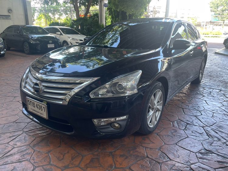 รถ Nissan Teana 2.0 XL สี ดำ