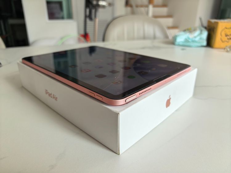iPad Air 4 10.9-inch Wi-Fi 256GB ครบกล่อง เจ้าของขายเอง รูปที่ 2