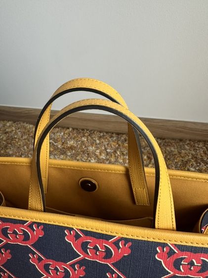 Gucci tote รูปที่ 9