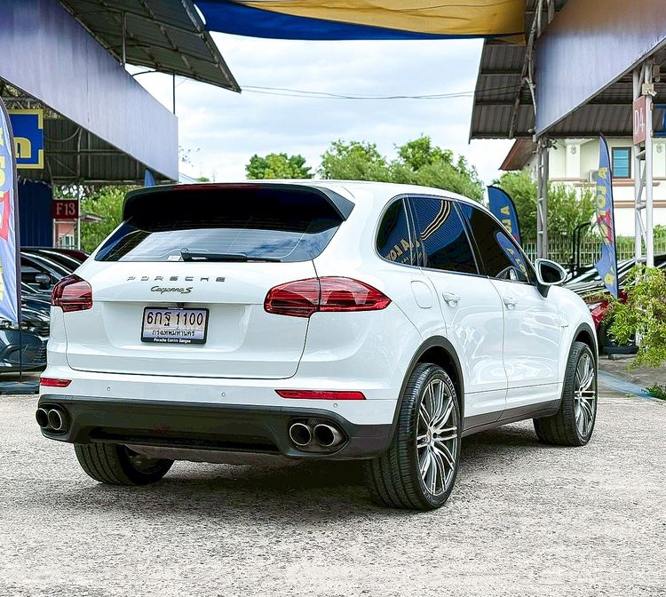 Porsche Cayenne 2015 3.0 S Hybrid 4WD Utility-car ปลั๊กอินไฮบริด (PHEV) ไม่ติดแก๊ส เกียร์อัตโนมัติ ขาว รูปที่ 3