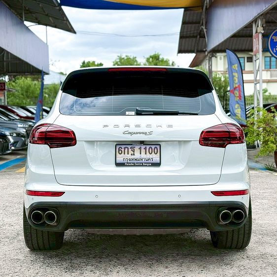 Porsche Cayenne 2015 3.0 S Hybrid 4WD Utility-car ปลั๊กอินไฮบริด (PHEV) ไม่ติดแก๊ส เกียร์อัตโนมัติ ขาว รูปที่ 4