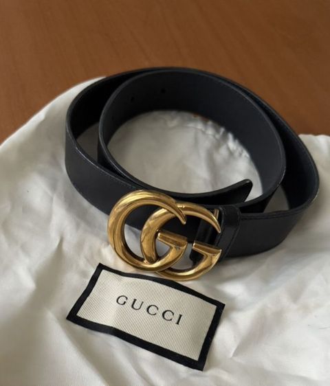 เข็มขัด Gucci มือสอง มีถุงผ้า ขนาดกว้าง 3cm.ยาว70cm.เอว25-29 เจาะเพิ่มได้อีก2นิ้ว มีพร้อมถุงผ้า รูปที่ 3