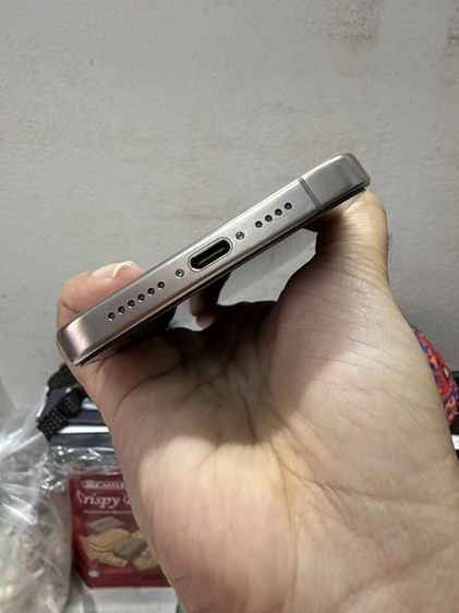 iPhone 15 pro max 256 gb natural titanium สวยครบกล่อง รูปที่ 4