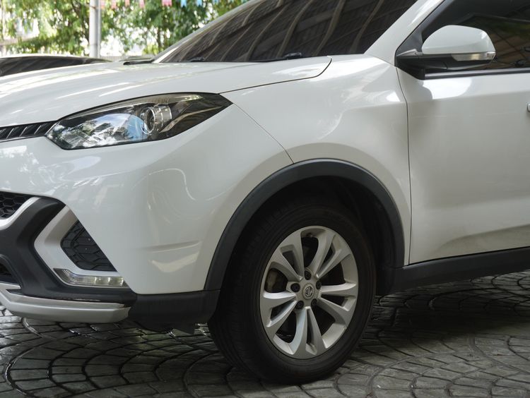 MG GS 2017 1.5 TX Sedan เบนซิน ไม่ติดแก๊ส เกียร์อัตโนมัติ ขาว รูปที่ 4