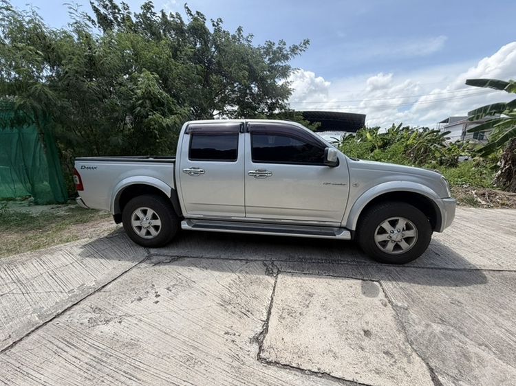 Isuzu D-MAX 2002 3.0 Hi-Lander Pickup ดีเซล ไม่ติดแก๊ส เกียร์ธรรมดา บรอนซ์เงิน รูปที่ 2