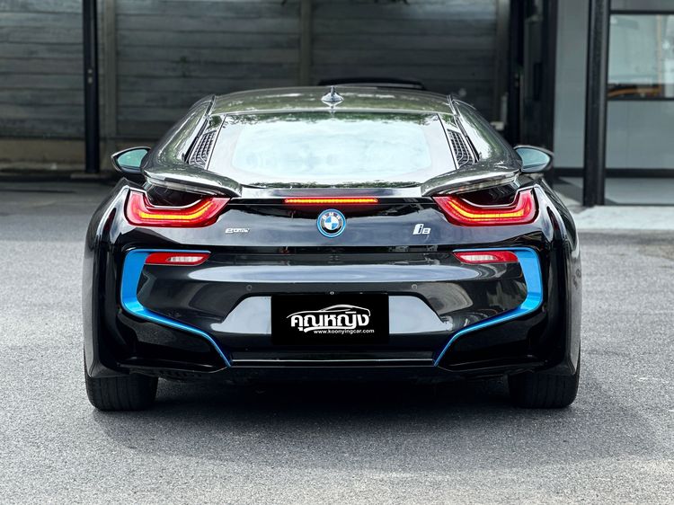 BMW I8 2014 1.5 Hybrid AWD Sedan ปลั๊กอินไฮบริด (PHEV) ไม่ติดแก๊ส เกียร์อัตโนมัติ ดำ รูปที่ 4