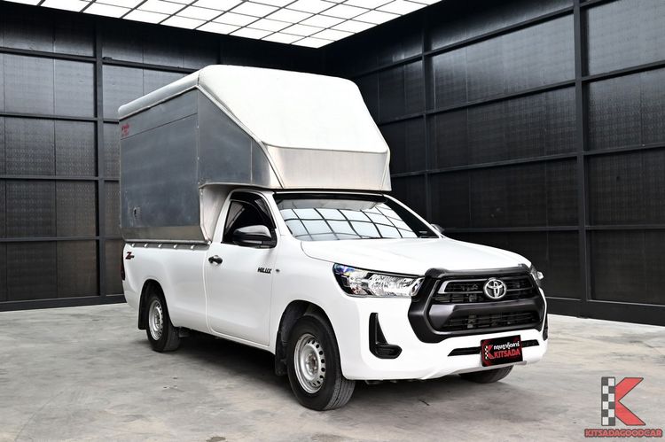 รถ Toyota Hilux Revo 2.4 Entry สี ขาว