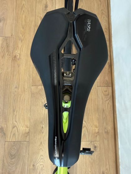 Pinarello Dogma F ไซส์ 43 Dura-Ace Di2 (Electro Lime) รูปที่ 4