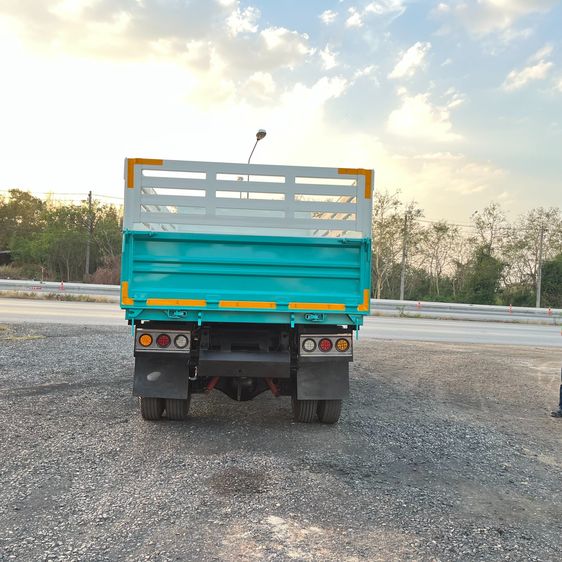 หกล้อดั้มพ์ ISUZU FRR 190 ปี 61 รูปที่ 6