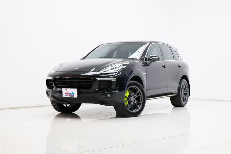 รถ Porsche Cayenne 3.0 S Hybrid 4WD สี ดำ