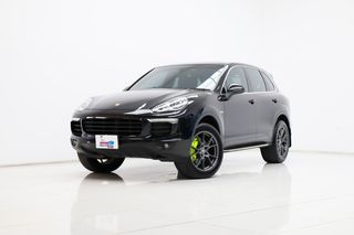 2016 Porsche Cayenne S 3.0 E-Hybrid สีดำ