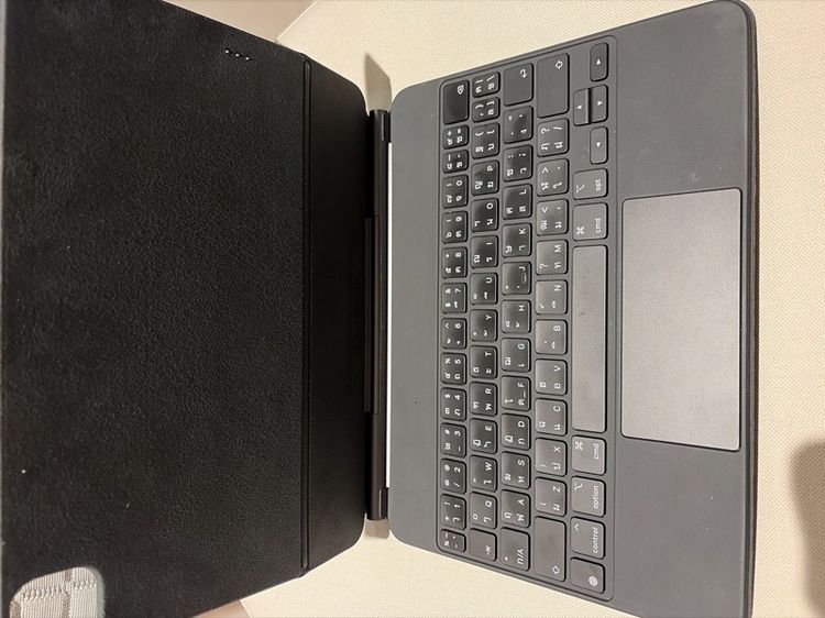 Apple Magic Keyboard Ipad Air 6 11 นิ้ว รูปที่ 5