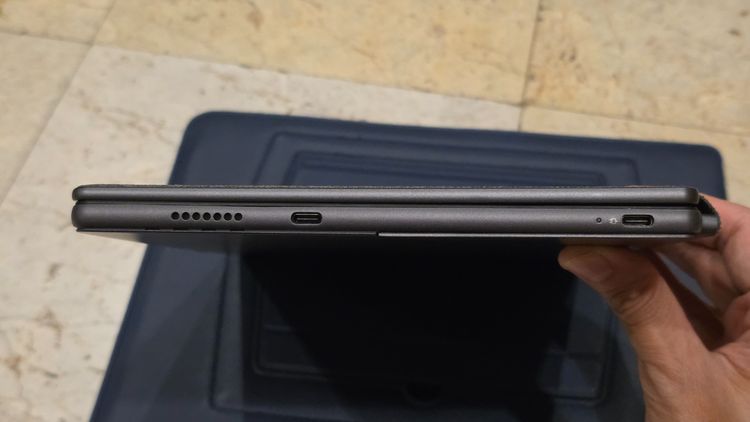 Lenovo IdeaPad Duet 5 12IRU8 รุ่น i7 รูปที่ 4