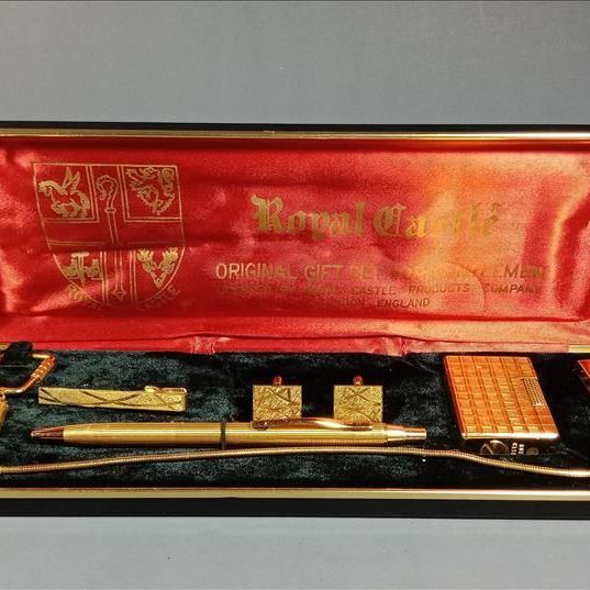 ชุดgift set Royal Castle London England สีทอง