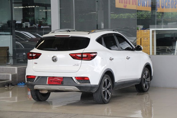 MG ZS 2019 1.5 X Utility-car เบนซิน ไม่ติดแก๊ส เกียร์อัตโนมัติ ขาว รูปที่ 2
