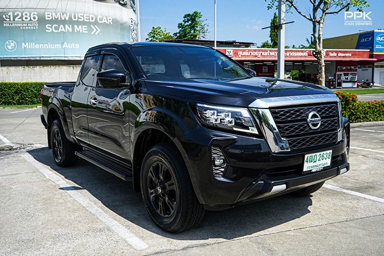 Nissan Navara 2023 2.3 Calibre E Pickup ดีเซล ไม่ติดแก๊ส เกียร์ธรรมดา ดำ รูปที่ 3