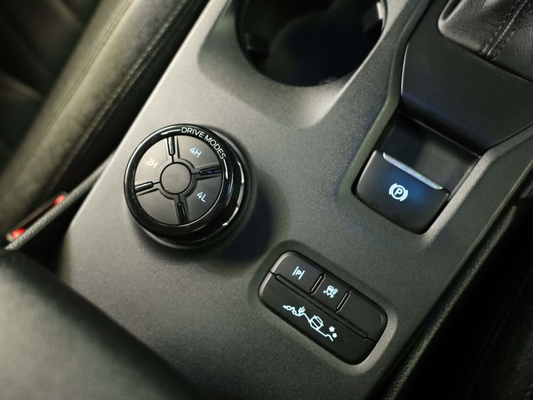 Ford Everest 2023 2.0 Bi-Turbo Titanium+ 4WD Utility-car ดีเซล ไม่ติดแก๊ส เกียร์อัตโนมัติ เทา รูปที่ 4